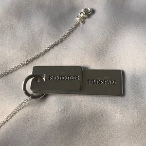 Remember to dream necklace